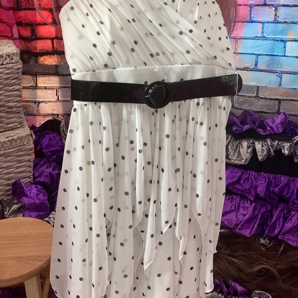 Gift - Picture 8 of 8